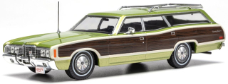 Ford LTD Country Squire 1972 light green 1:43 Ixo Models