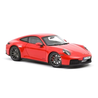 Porsche 911 Carrera 4 GTS 2025 guards red 1:18 Norev