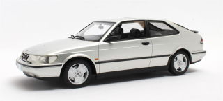 Saab 900 SE Turbo 1994 silver 1:18 Cult Scale Models