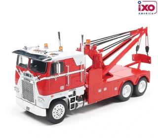 Freightliner FLA Tow Truck 1987 red/white 1:43 Ixo America