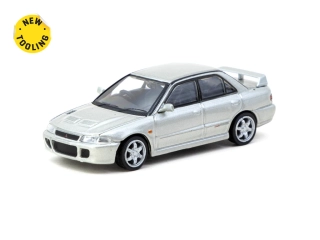 Mitsubishi Lancer GSR Evolution III 1995 silver 1:64 Tarmac
