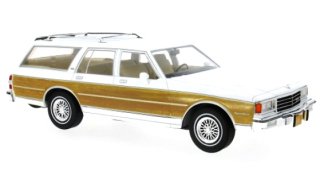 Chevrolet Caprice Estate Wagon 1985 white/decor 1:18 MCG 