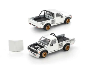 Datsun Pandem 620 white 1:64 Pop Race