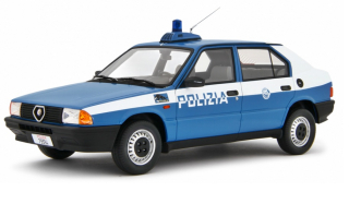 Alfa Romeo 33 1.5 Q.V. 1985 Polizia 1:18 Laudoracing Model