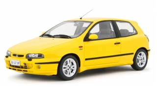 Fiat Bravo 155 20v HGT 1998 yellow 1:18 Laudoracing Model