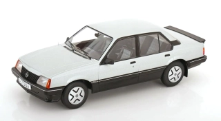 Opel Ascona C SR silver 1:18 MCG 