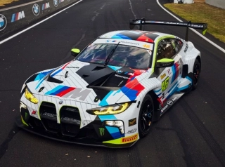 BMW M4 GT3 Team WRT #46 Rossi/Weerts/Marciello 12H Bathurst 2025 1:43 Minichamps
