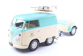 Volkswagen Cool Combi 2024 mint green/white 1:18 Solido