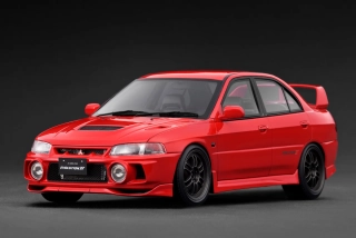 Mitsubishi Lancer Evolution IV CN9A red 1:18 Ignition Model