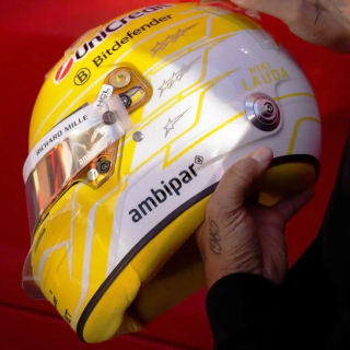 Helmet - Lewis Hamilton - Team Ferrari HP Monza GP 2025 1:5 Look Smart Models