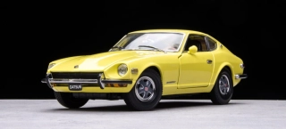 Datsun 240 Z 1972 yellow 1:18 Sun Star