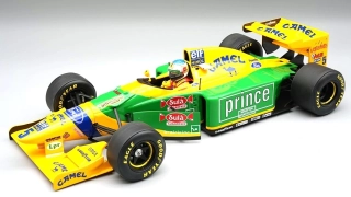 Benetton F1 B193B Team Benetton Ford #5 M.Schumacher Hungarian GP 1993 with Pilot Figure 1:18 Tecnomodel