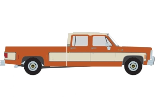 Chevrolet K30 1975 Crew Dab Dually grecian bronze/santa fe tan deluxe two-tone 1:64 Ixo America