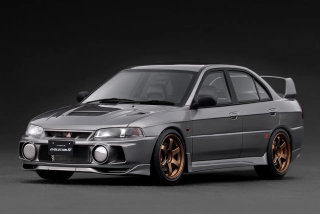 Mitsubishi Lancer Evolution IV (CN9A) gun metallic 1:18 Ignition Model
