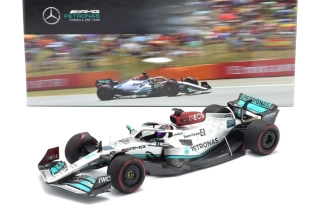 Mercedes-AMG F1 W13 #63 George Russell 2022 1:18 Minichamps