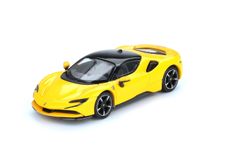 Ferrari SF90 2024 giallo modena 1:64 B.B.R.