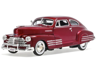 Chevrolet Fleetline Aerosedan 1948 red 1:24 Maisto
