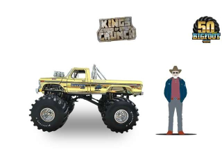 Ford F-250 Monster Truck 1979 Kings of Crunch Bigfoot #1 50th Anniversary gold chrome with Bob Chandler Standing Figure 1:18 GreenLight