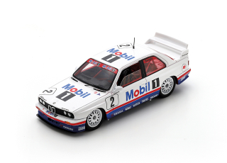 BMW E30 M3 #2 R.Ravaglia Macau Guia Race 1992 1:43 Spark