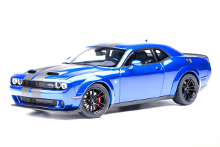 Dodge Challenger SRT Jailbreak 2022 blue 1:18 AUTOart