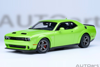 Dodge Challenger SRT Super Stock 2023 green 1:18 AUTOart