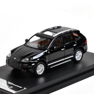 Porsche Cayenne Turbo S 957 black 1:64 Street Weapon