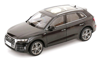 Audi Q5L S-Line 2018 black 1:18 Paudi Model