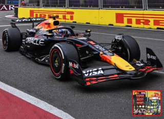 Red Bull Racing RB21 Oracle #1 M.Verstappen Azerbaijan GP 2025 with Pit Board 1:43 Spark