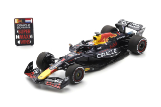 Red Bull Racing RB21 Oracle #1 M.Verstappen Winner Italian GP 2025 *Oracle 50 Wins* with Pit Board 1:43 Spark