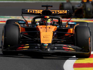 McLaren MCL39 #81 O.Piastri Winner Belgian GP 2025 with Rain Tyres 1:43 Spark
