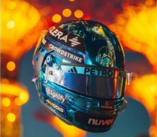 Helmet - Mercedes-AMG Petronas F1 Team - George Russell - Singapore GP 2025 1:5 Spark