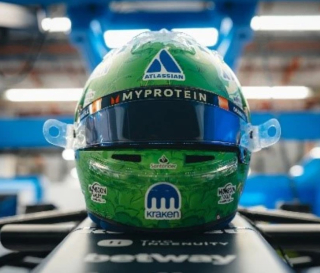 Helmet - Williams Racing - Alexander Albon - Singapore GP 2025 1:5 Spark