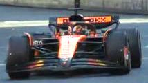 McLaren MCL39 #81 Oscar Piastri Monaco GP 2025 with Helmet 1:43 Bburago