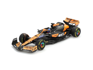 McLaren MCL38 #81 Oscar Piastri Hungarian F1 GP 2024 1:64 Mini GT
