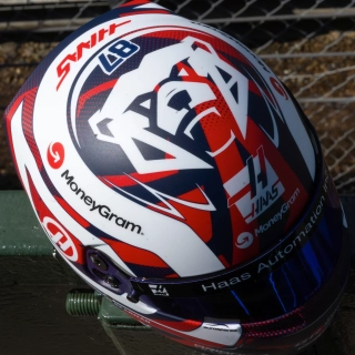 Helmet - MoneyGram Haas -Ollie Bearman - US GP 2025 1:5 Spark