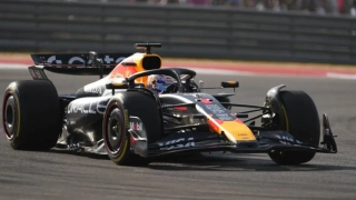 Red Bull Racing RB21 #1 M.Verstappen Winner US GP 2025 1:18 Spark