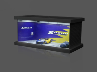 Diorama *Spoon parking lot* yellow/blue 1:64 Black Box Diorama