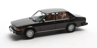 Alfa Romeo Alfa 6 2.5i T119 1979 brown 1:43 Matrix Scale Models