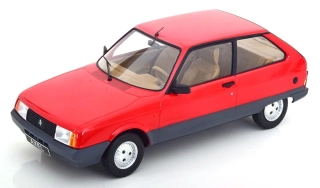 Citroen Axel 1990 red/beige interior 1:18 Triple9 Collection