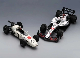 Set - Red Bull Racing RB21 #1 M.Verstappen Winner Japanese GP 2025 & Honda RA272 #11 R.Ginther Winner Mexican GP 1965 1:43 Spark 
