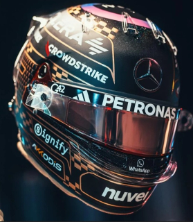 Helmet - Mercedes-AMG Petronas F1 Team - George Russell - Las Vegas GP 2025 1:5 Spark