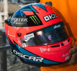 Helmet - McLaren F1 Team - Oscar Piastri - Las Vegas GP 2025 1:5 Spark