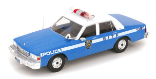 Chevrolet Caprice NYPD 1987 1:18 MCG Modelcar Group