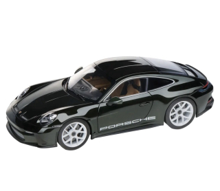 Porsche 911 S/T 992 olive green 1:18 Porsche Dealer edition
