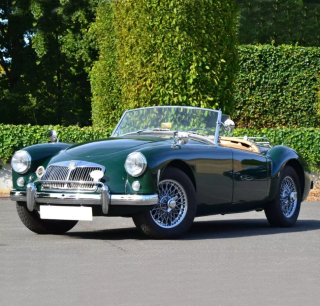 MGA 1955 british racing green 1:18 Norev