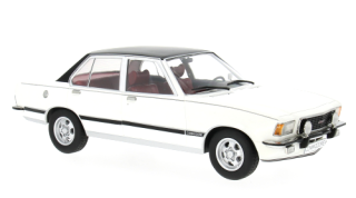 Opel Commodore B 1972 white 1:18 MCG Modelcar Group