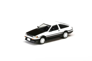 Toyota Corolla Levin (AE86) *INITIAL D* Wataru Akiyama vs Keisuke Takahashi white/black 1:64 Hobby Japan
