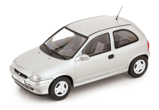 Opel Corsa B GSI 1993 silver 1:18 MCG Modelcar Group