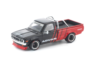 Datsun 620 PANDEM *Advan* red/black 1:64 Pop Race Limited