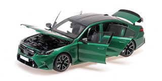 BMW M5 2024 green metallic 1:18 Minichamps 